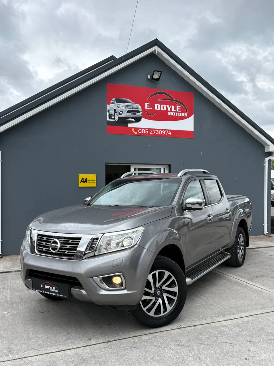 2018 Nissan Navara Tekna - Image 2