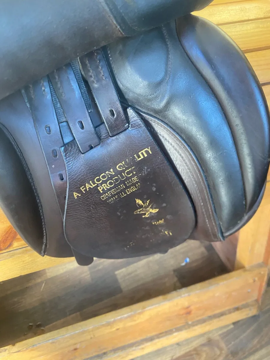 Falcon brown Leather saddle ex wide - Image 4