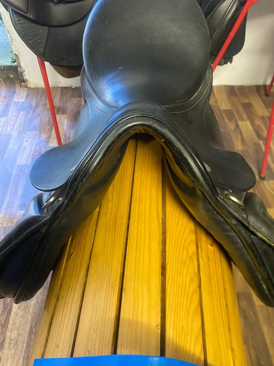16” medium wide black Leather pony saddle - Image 2