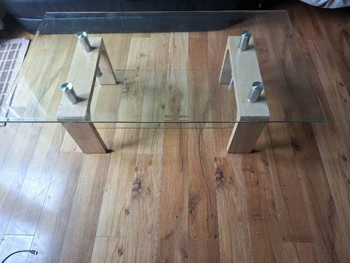 Glass coffee table - Image 1