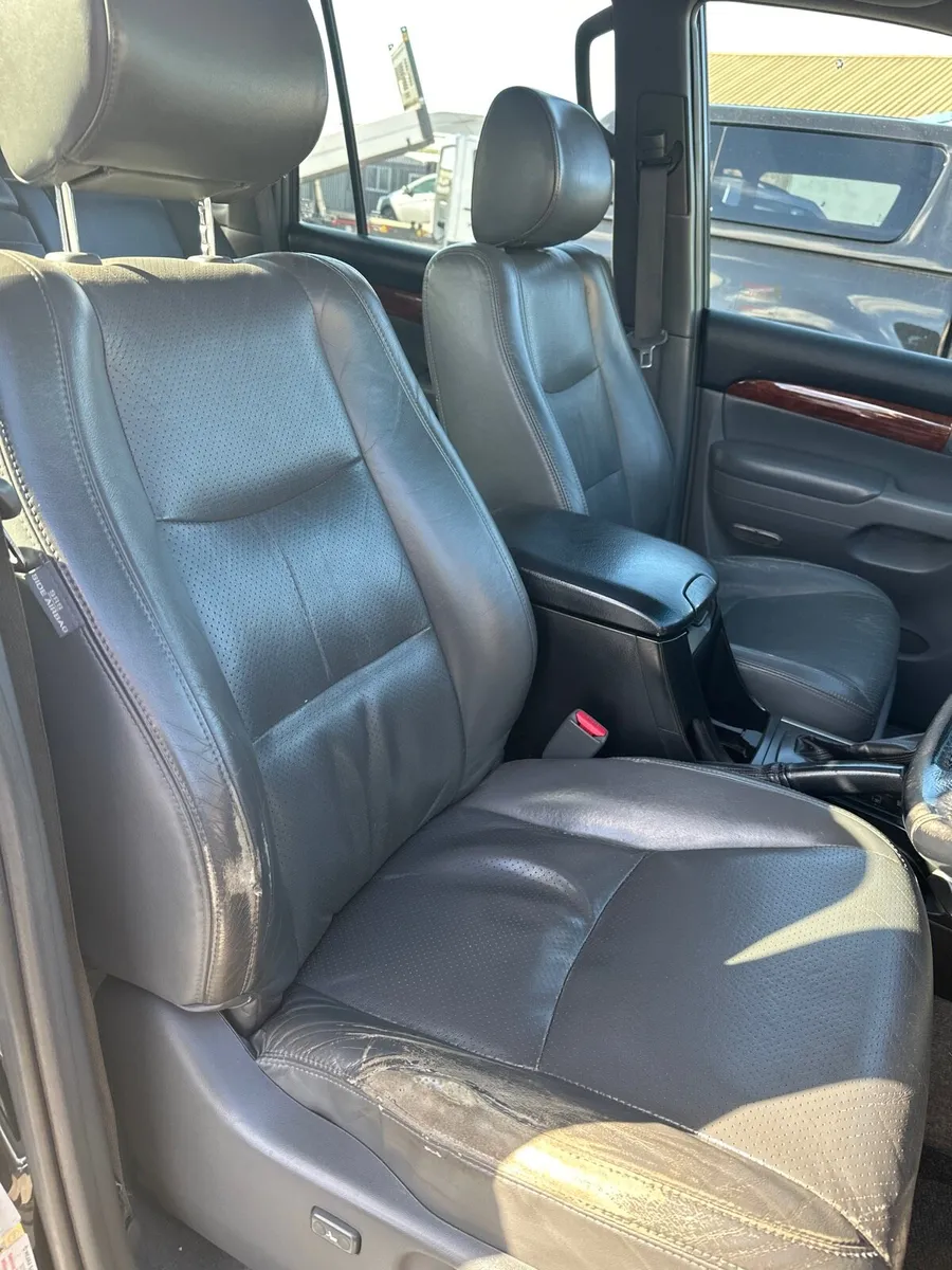 Land Cruiser - Image 4