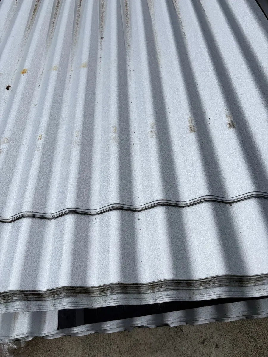 Galvanised  roof sheets - Image 3
