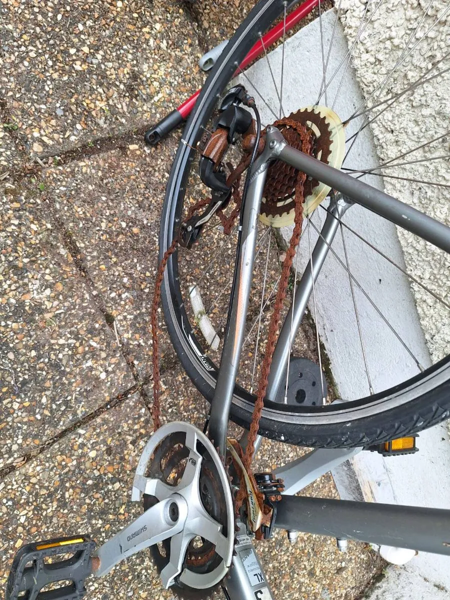 Giant Escape bike for sale - Image 1