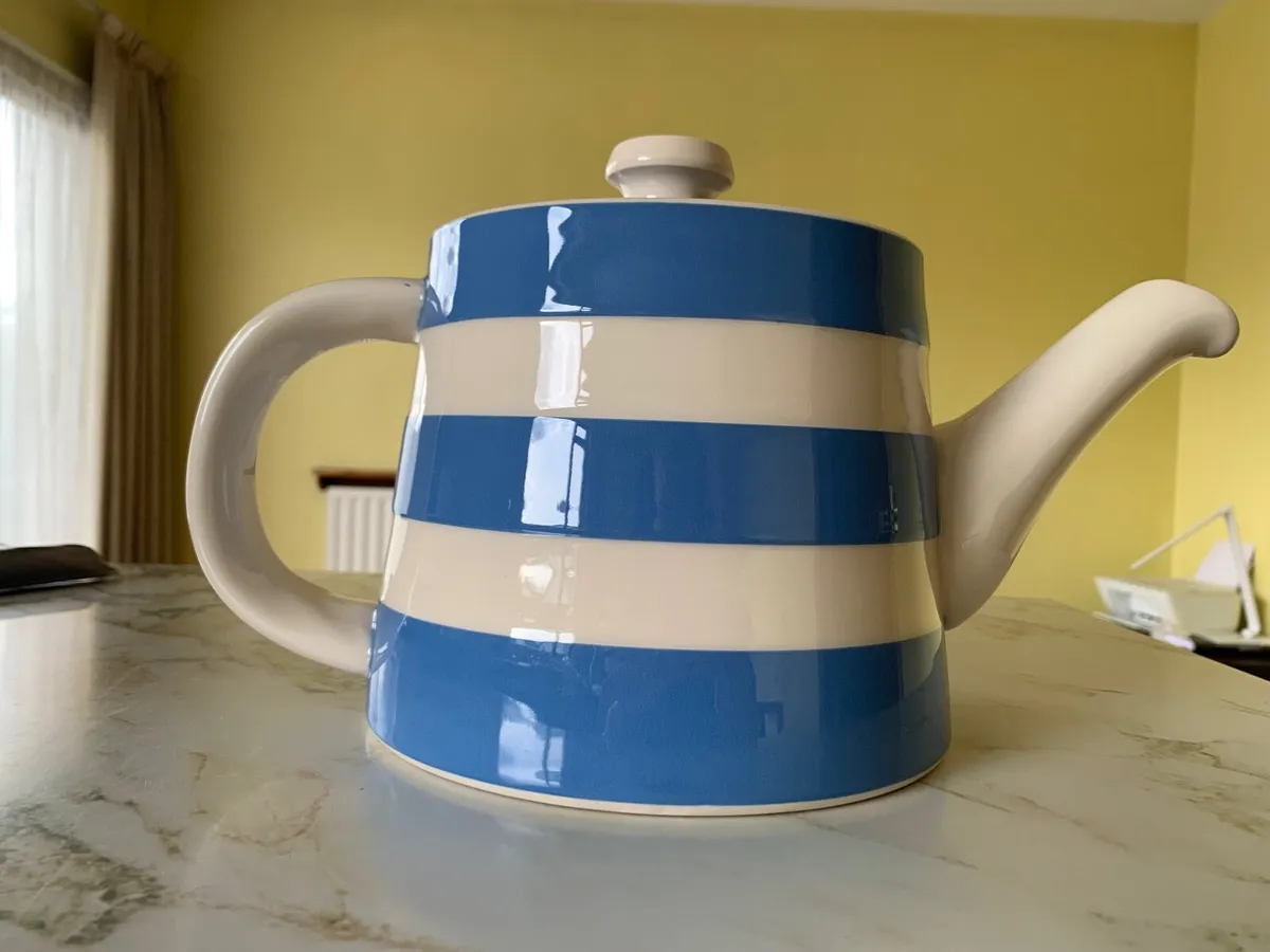 Large Cornish Blue Teapot - Image 1