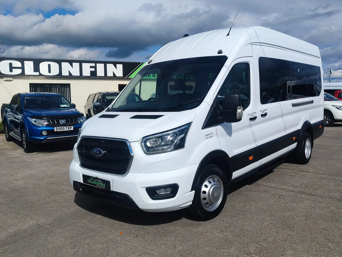 FORD TRANSIT MINIBUS 17 seater Trend - Image 1