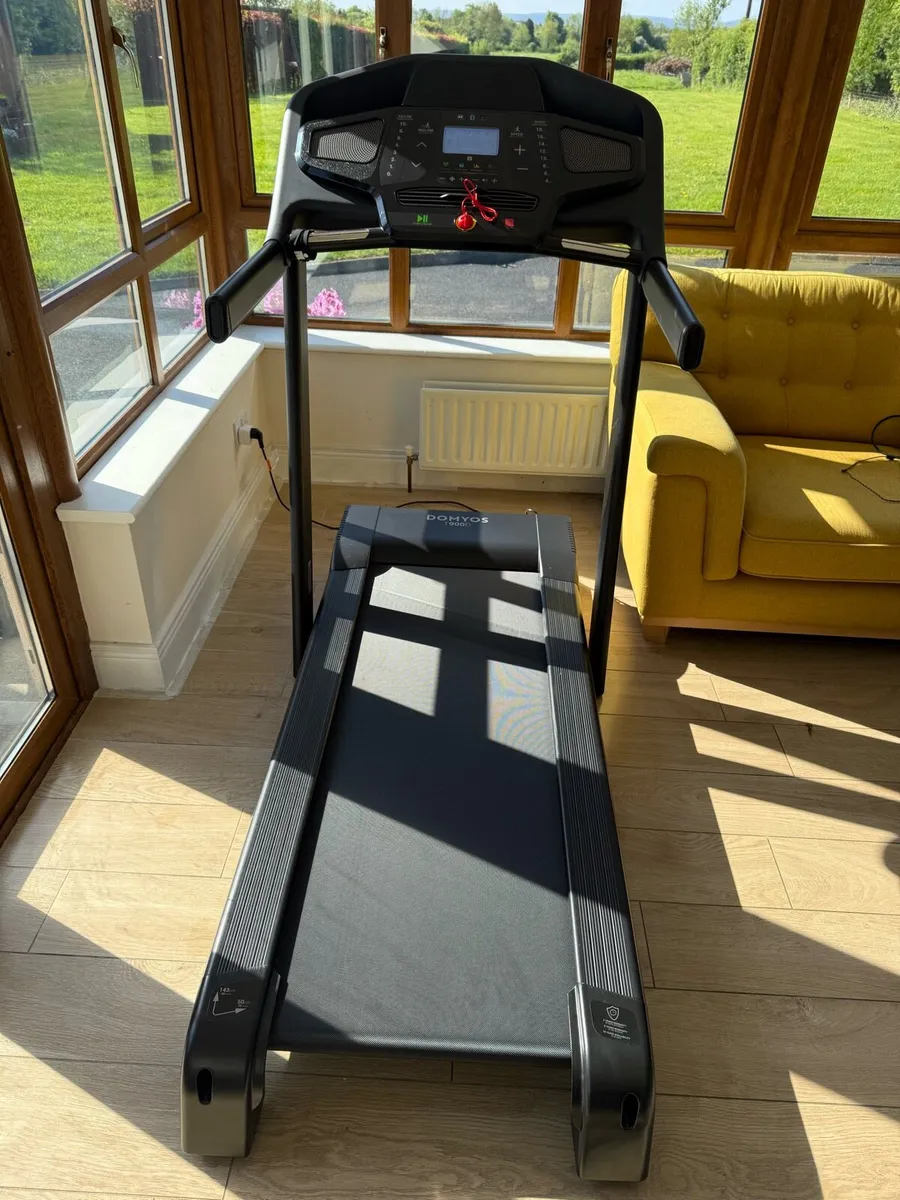 Domyos T900D Treadmill – Excellent Condition - Image 2