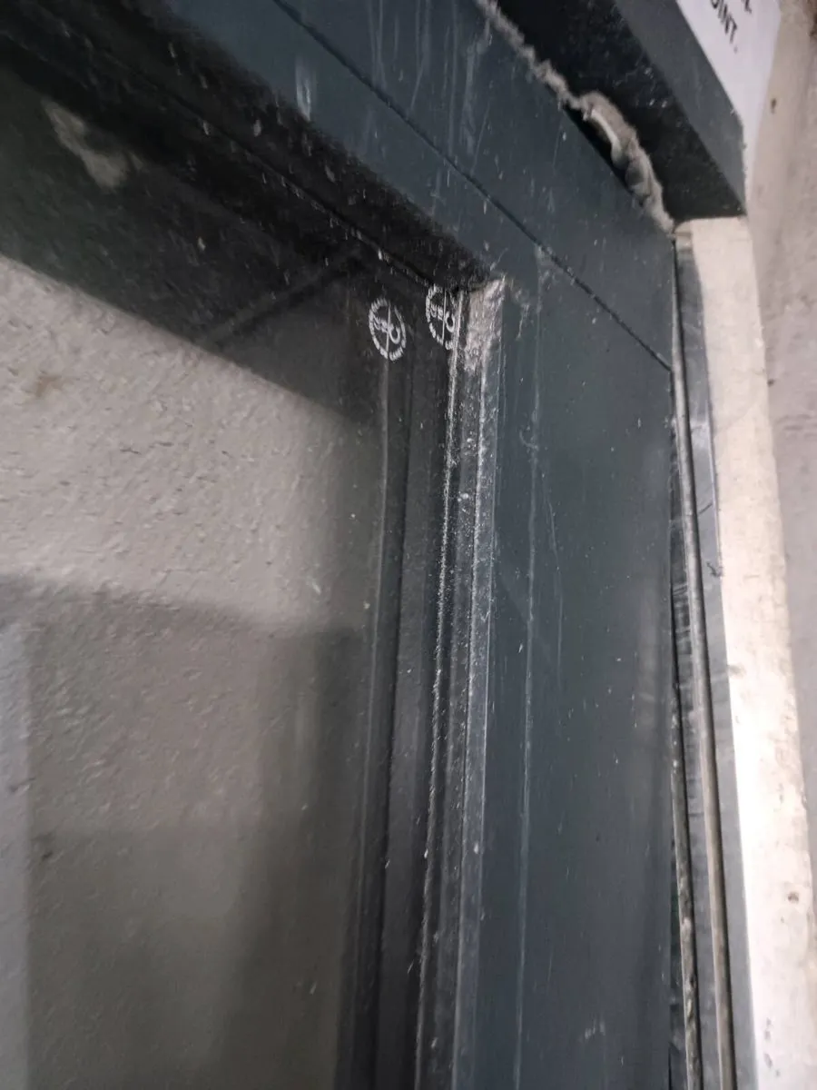 Double glazed doors - Image 3