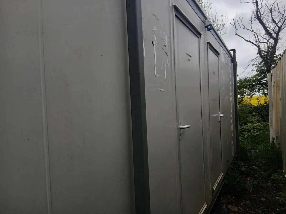Toilet Cubicle Cabin x 2 - Image 1