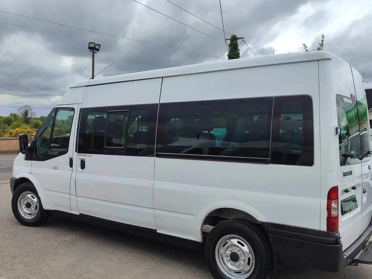 Ford Transit 2014 14 SEATER MINIBUS - Image 2