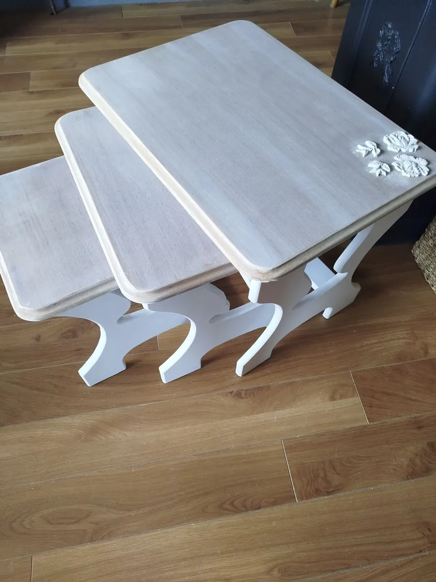Tables - Image 2