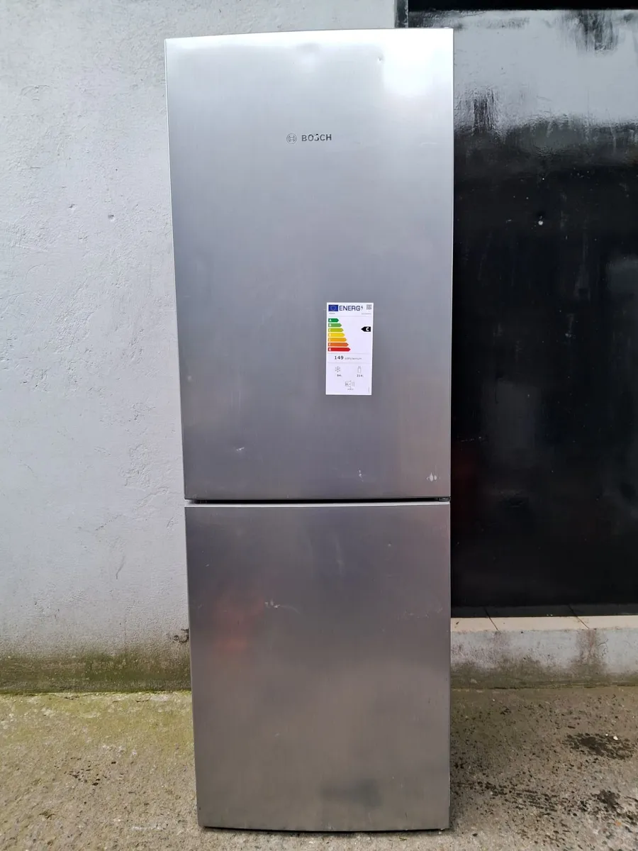 YEAR OLD FRIDGE AND FREEZER - Image 4