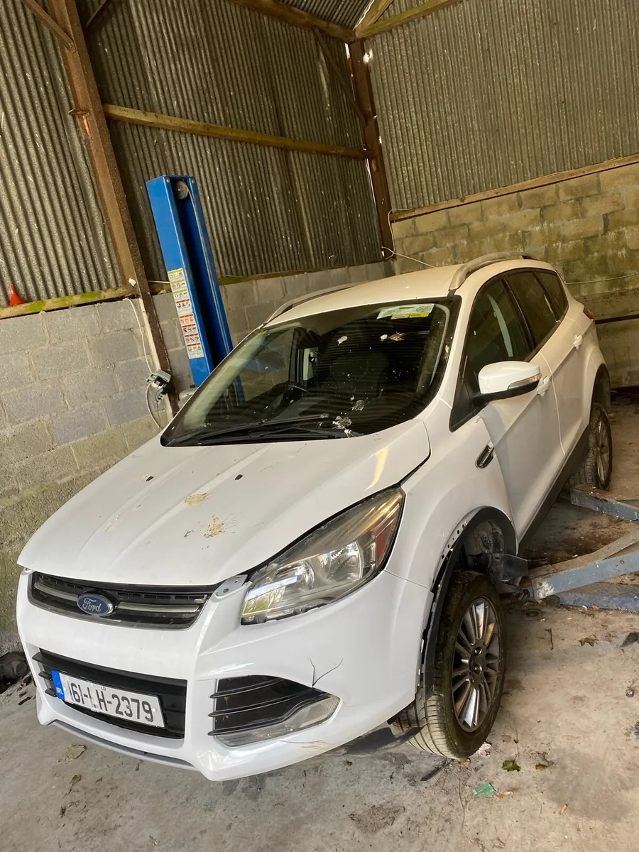161 ford kuga crewcab 2.0 diesel 2wd breaking - Image 1