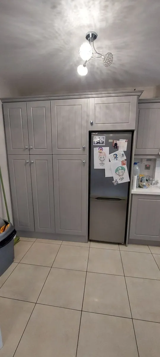 Grey Kitchen - Image 3
