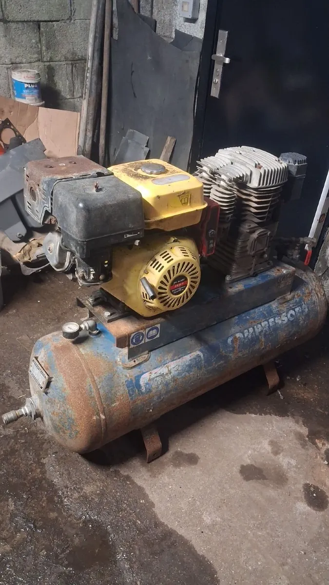 Petrol Air Compressor - Image 3