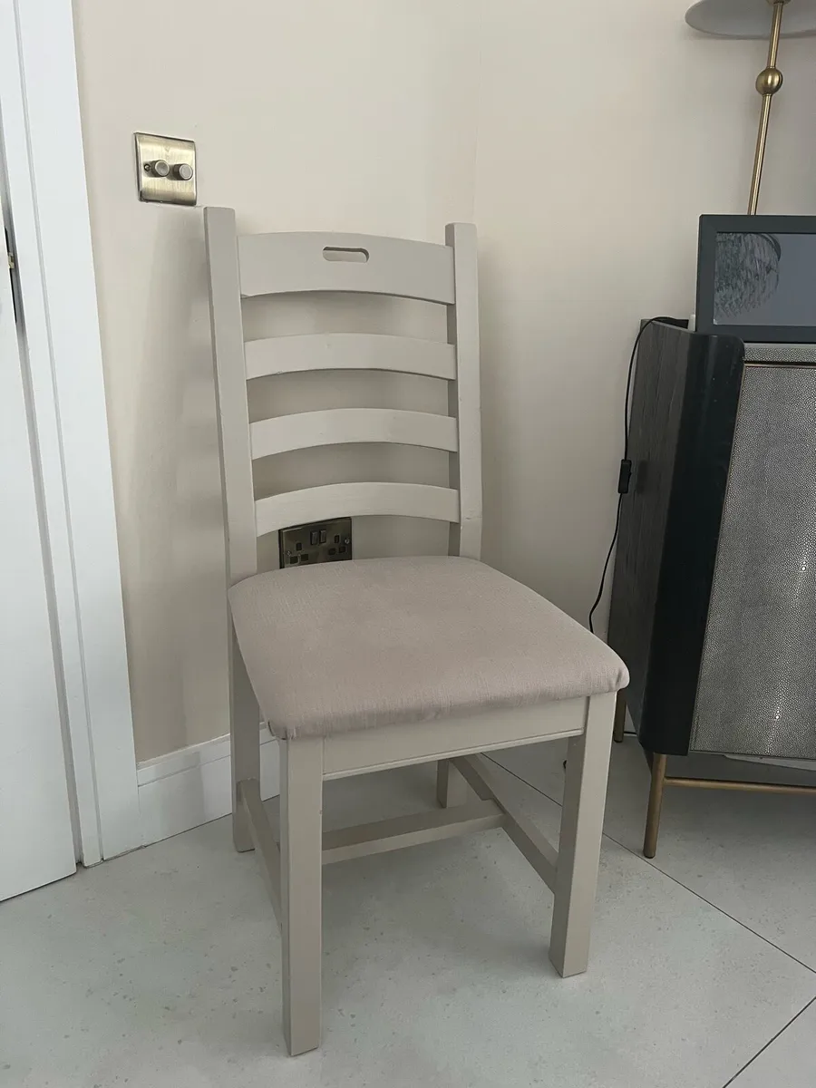 Dining room Chairs - Image 1