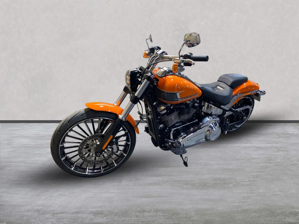 HARLEY DAVIDSON Breakout 117 1923 with extras - Image 4