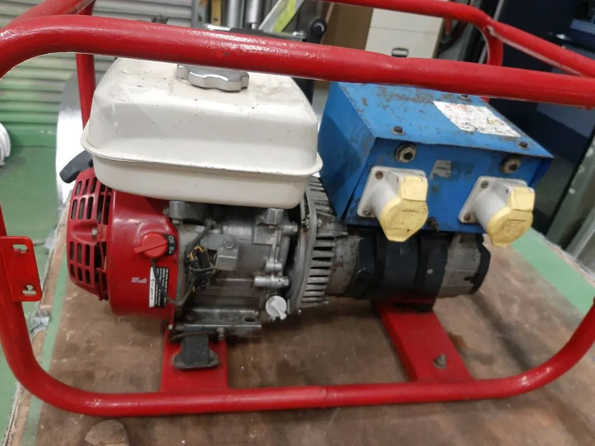 Honda Generator - Image 1