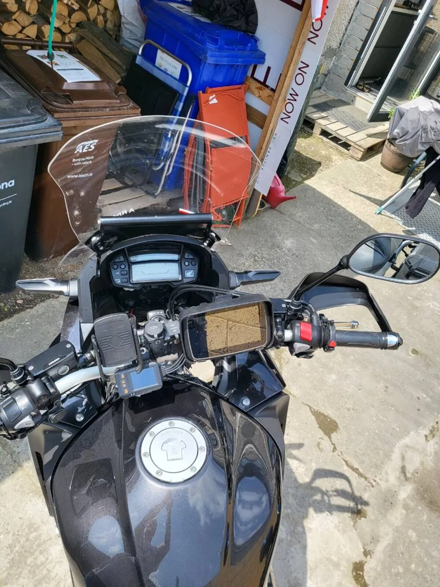 Motorbike - Image 3
