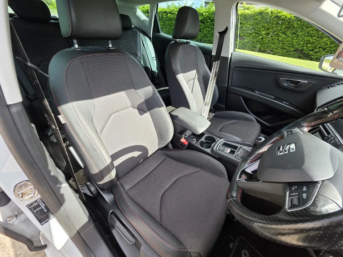 SEAT LEON 2017 FR Diesel 2.0L TDI - Image 4