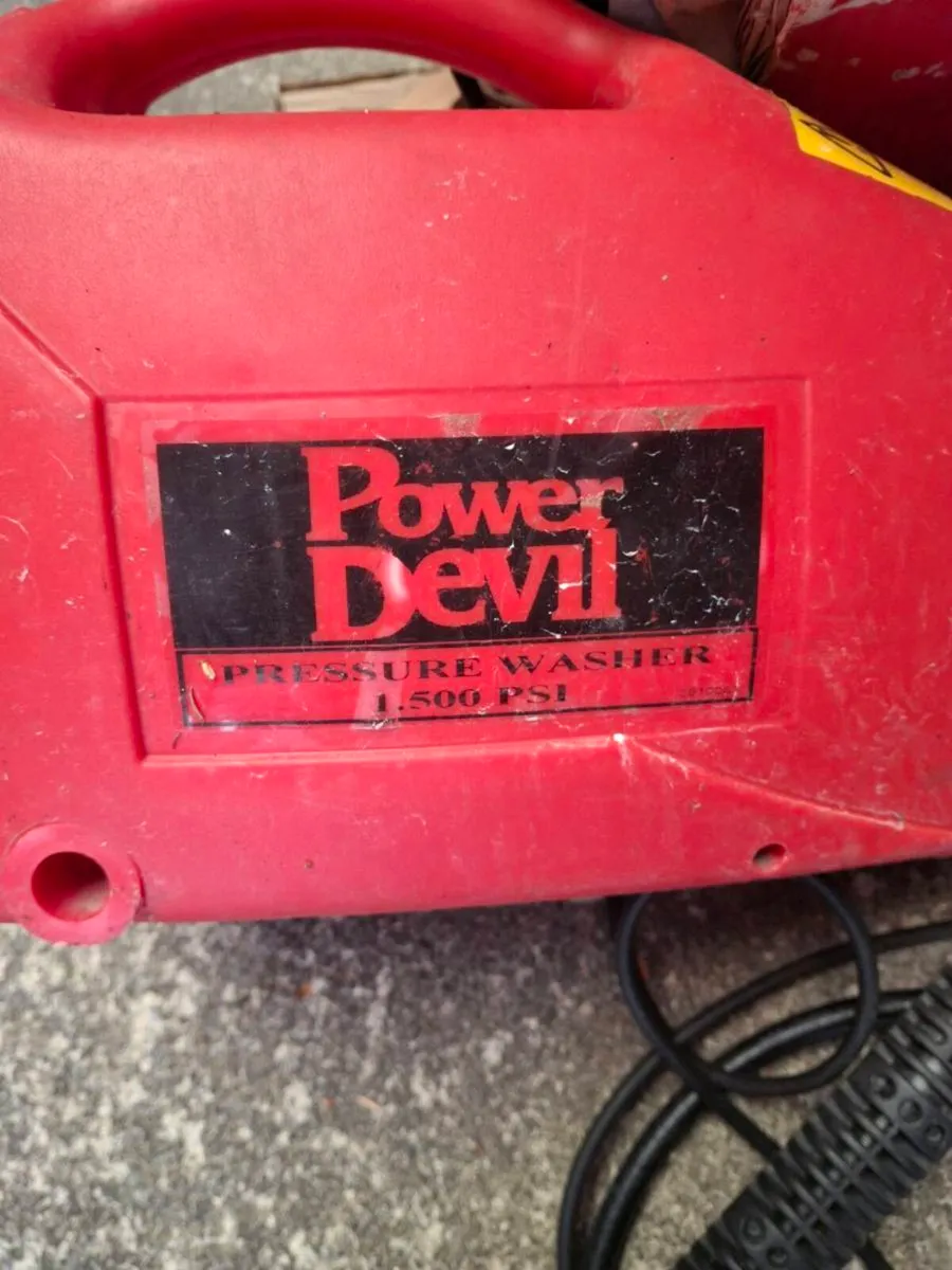 Pressure washer - Image 1