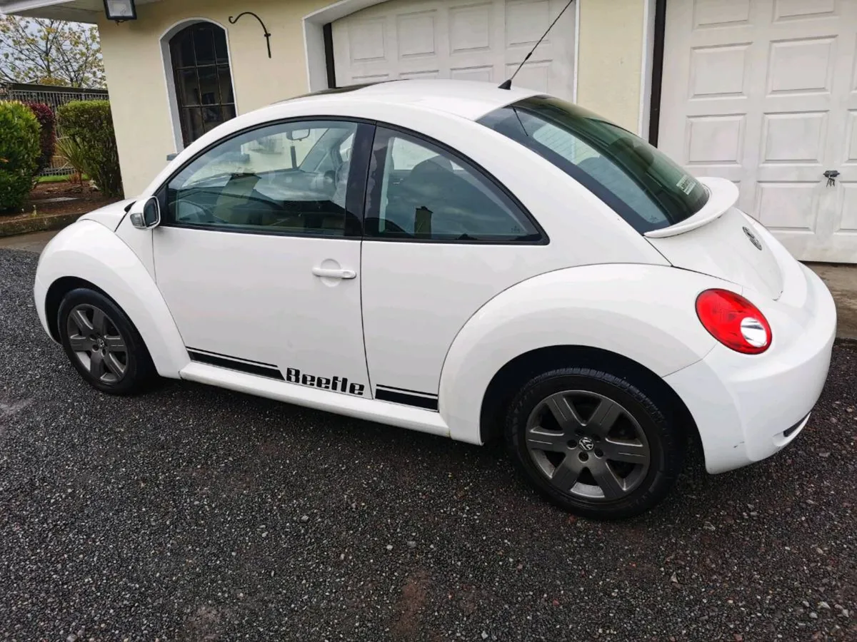 08 VW BEETLE - Image 2