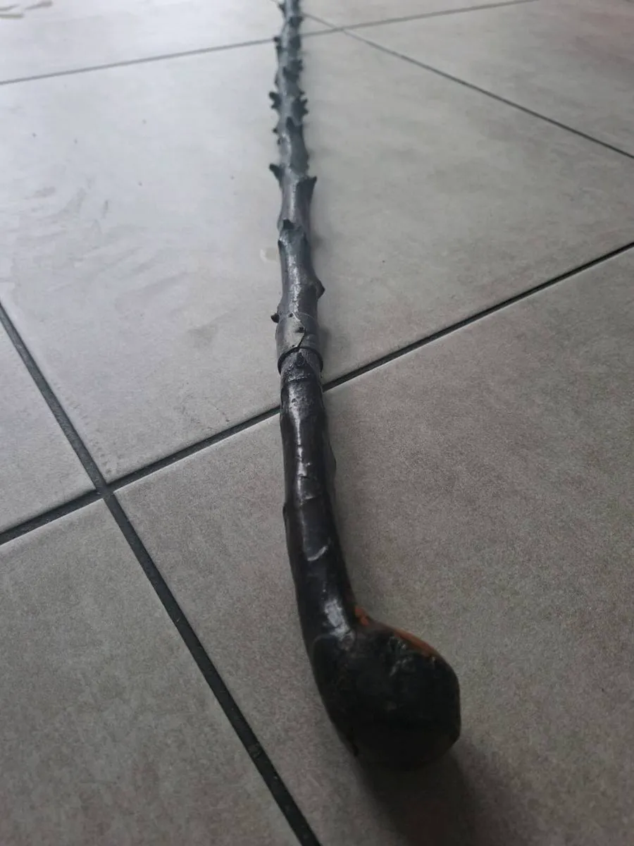 Antique Traditional Irish Blackthorn walking stick - Image 1