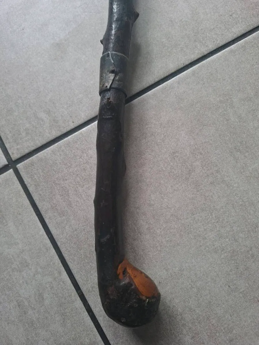 Antique Traditional Irish Blackthorn walking stick - Image 2