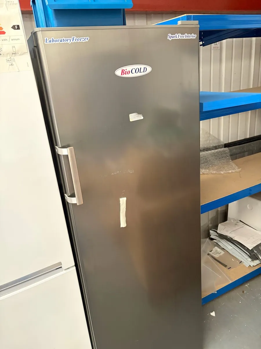 Freezer lab grade -20 - Image 1