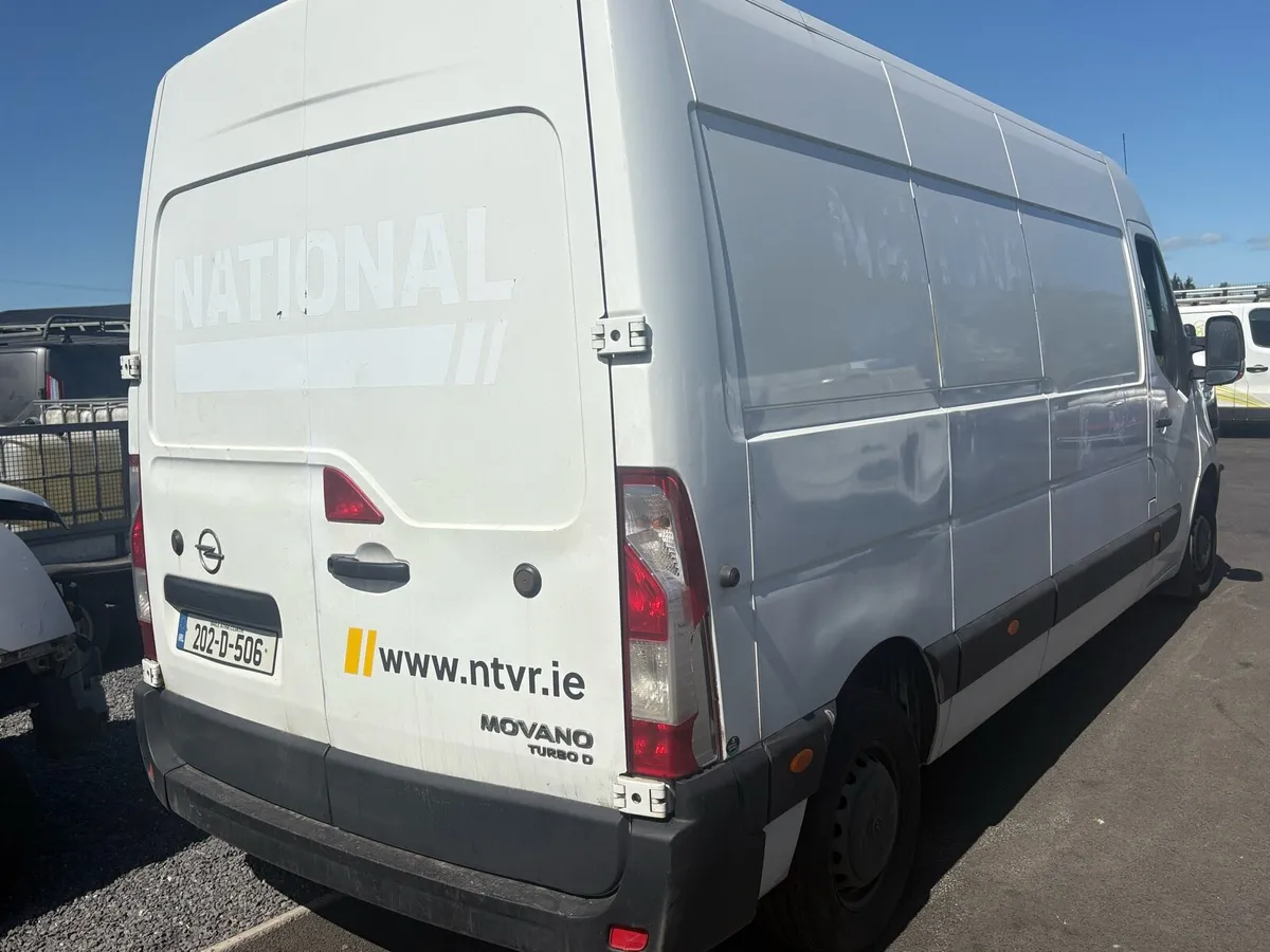 2020 Opel movano LWB high roof plug in overnight - Image 4