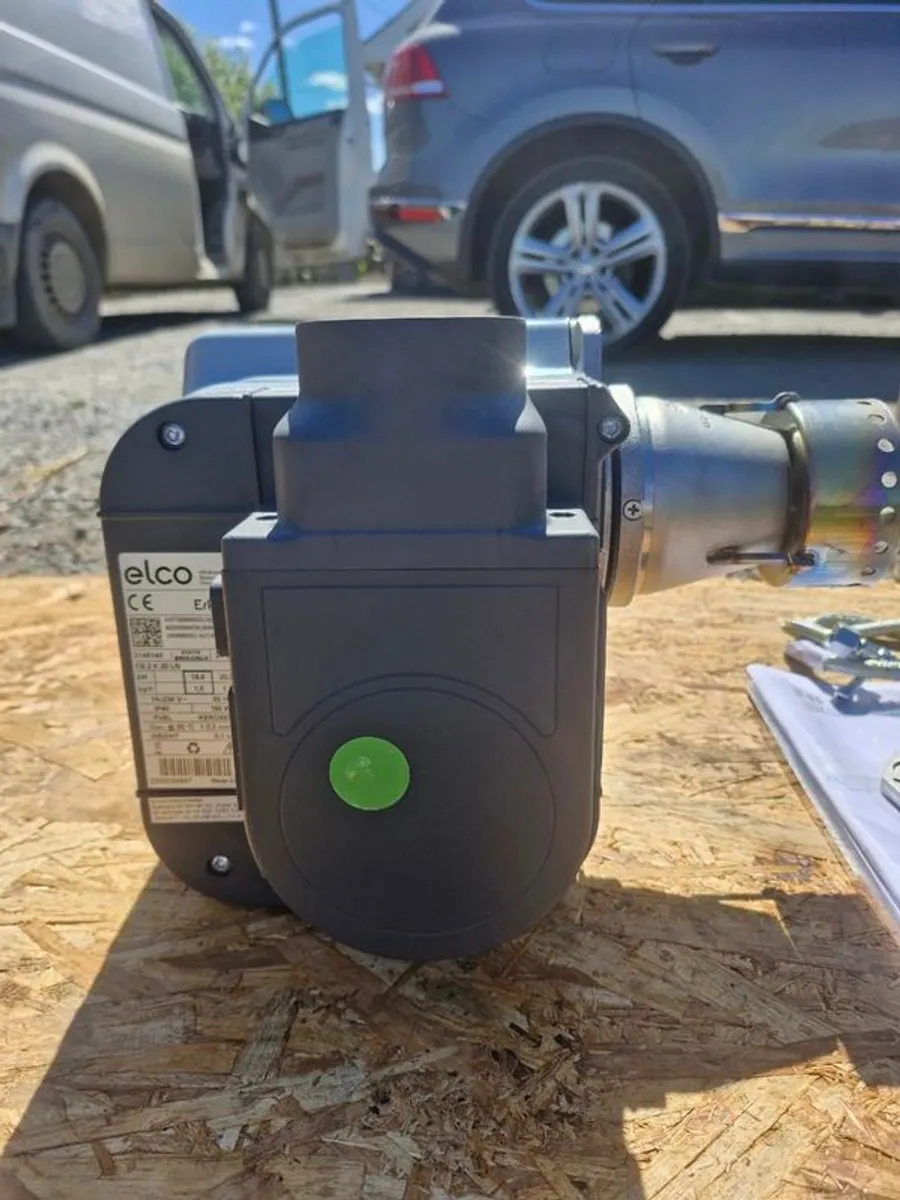 Oil boiler - Image 1