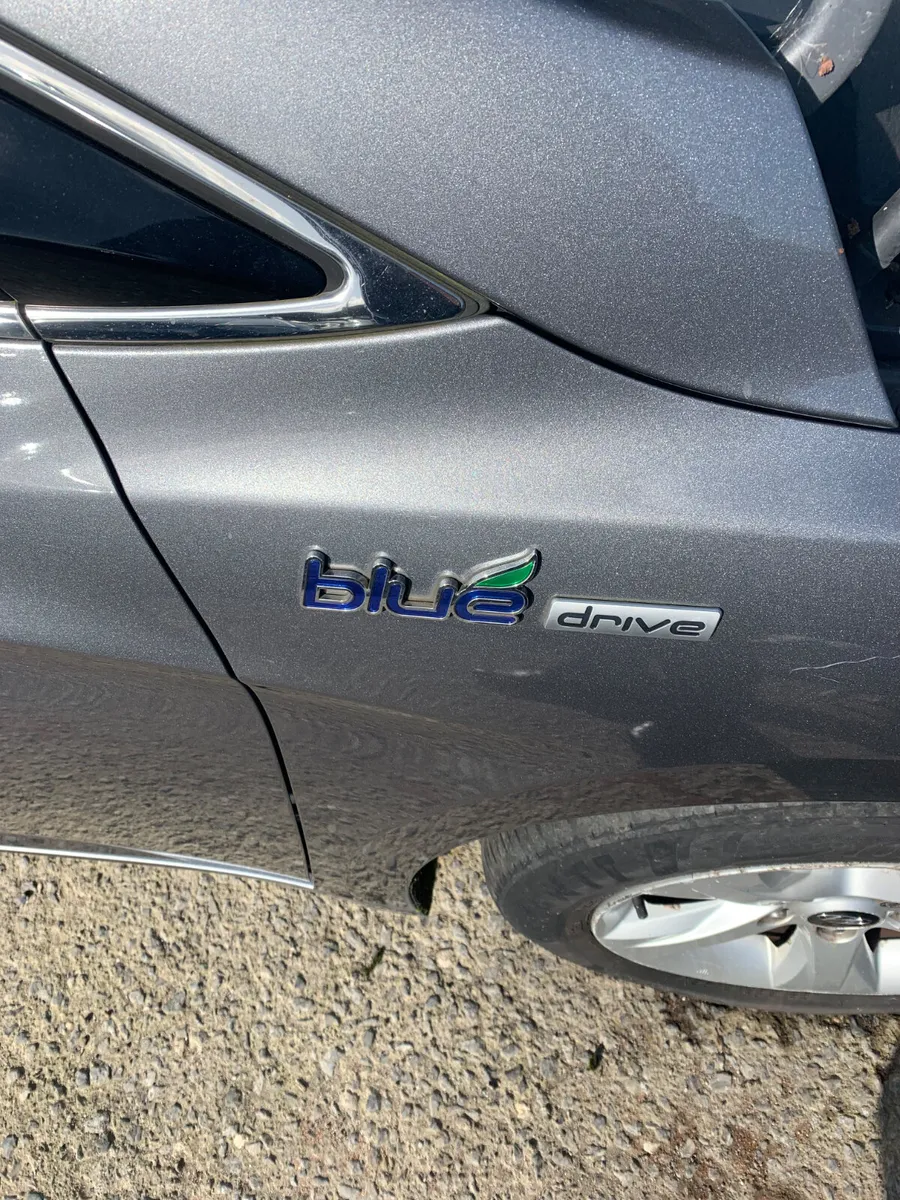 2013 HYUNDAI i40 DIESEL ESTATE - Image 2