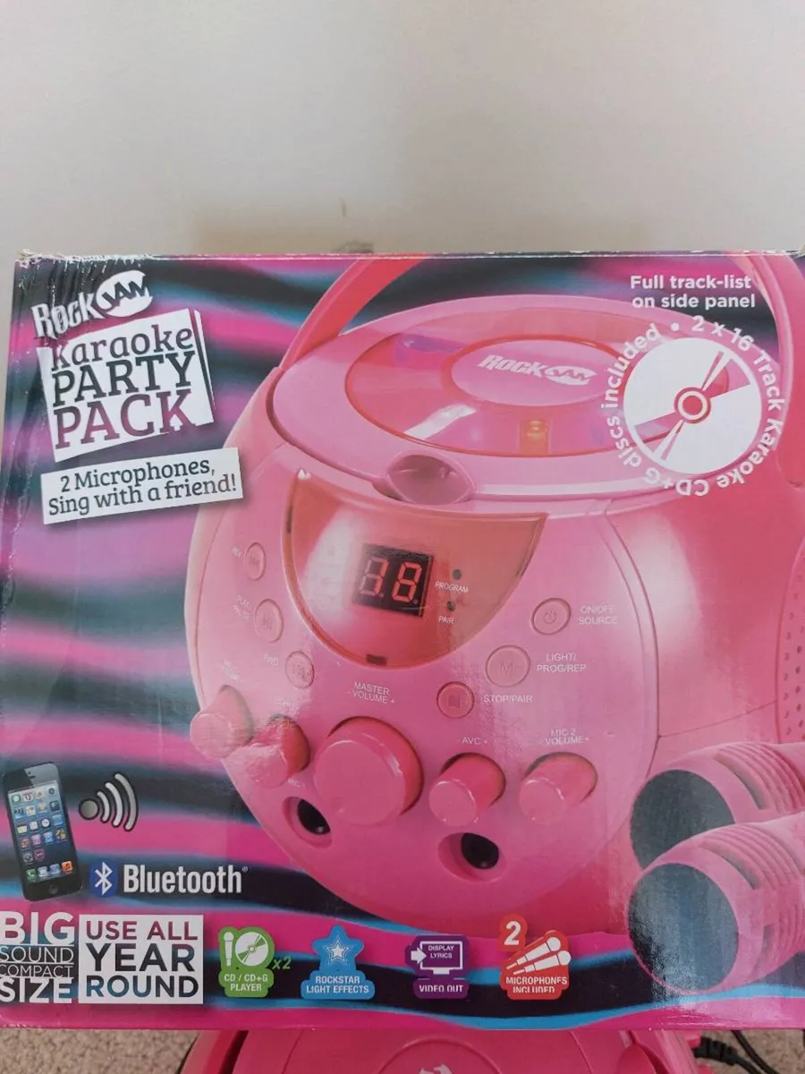 Kids karaoke machine - Image 1