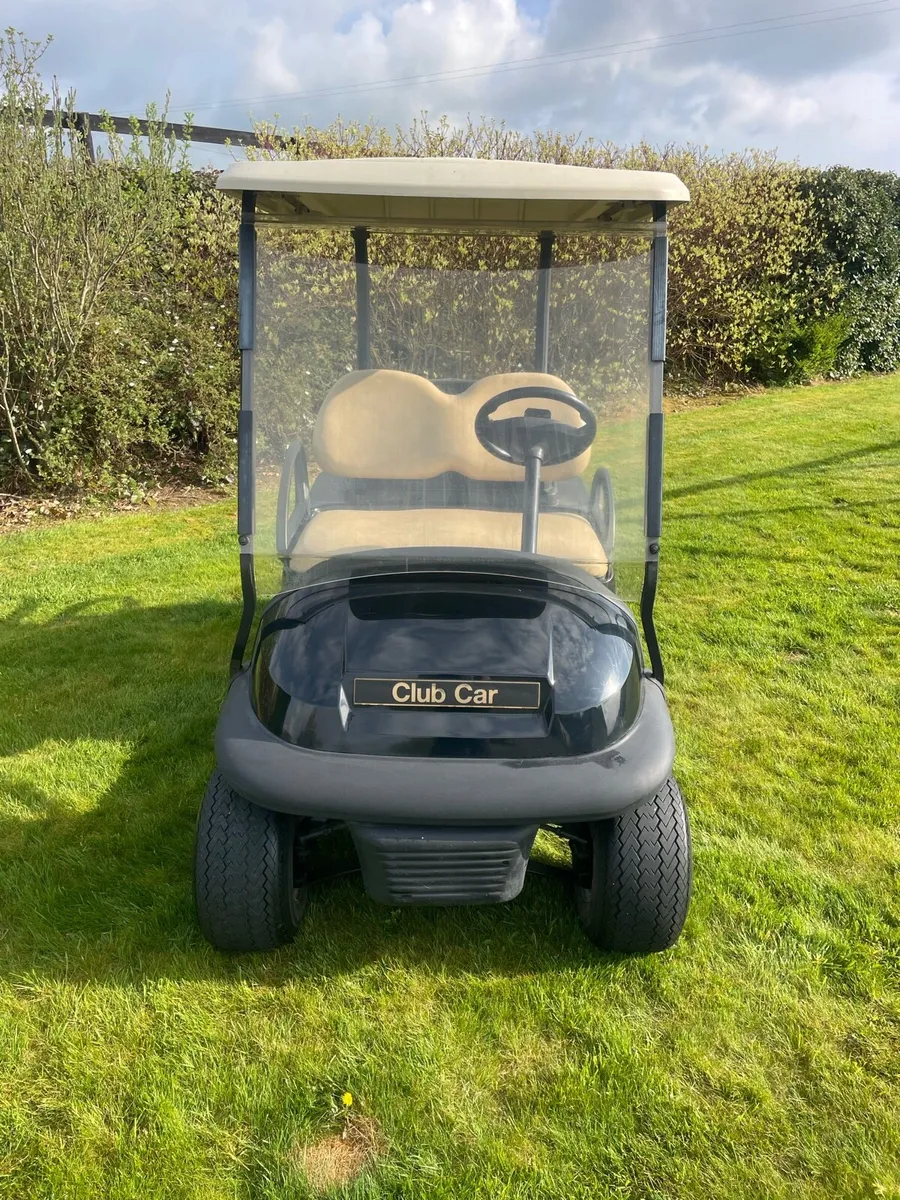 Club Car Golf Cart Petrol - Image 2