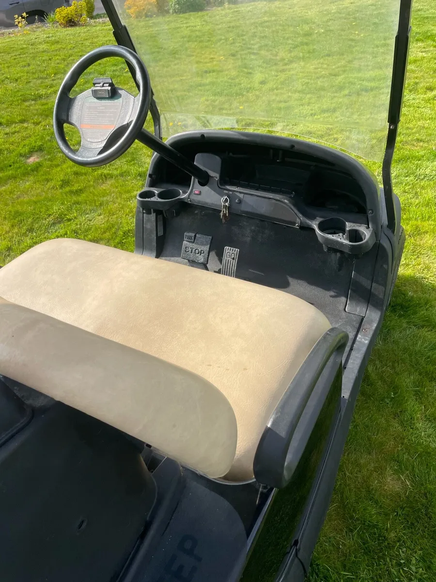 Club Car Golf Cart Petrol - Image 3
