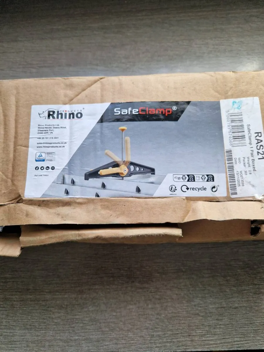 Rhino roof bars - Image 1