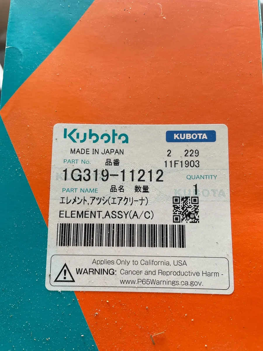 Kubota servicing parts - Image 2