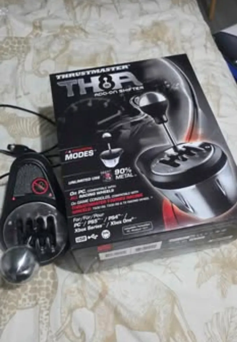 Thrustmaster T300RS GT Edition (wheel base + steer - Image 2