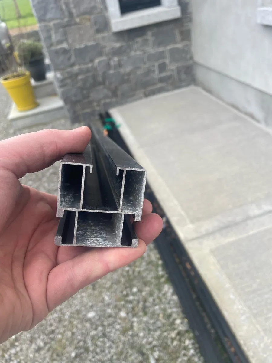 Solar panels and rails - Image 3