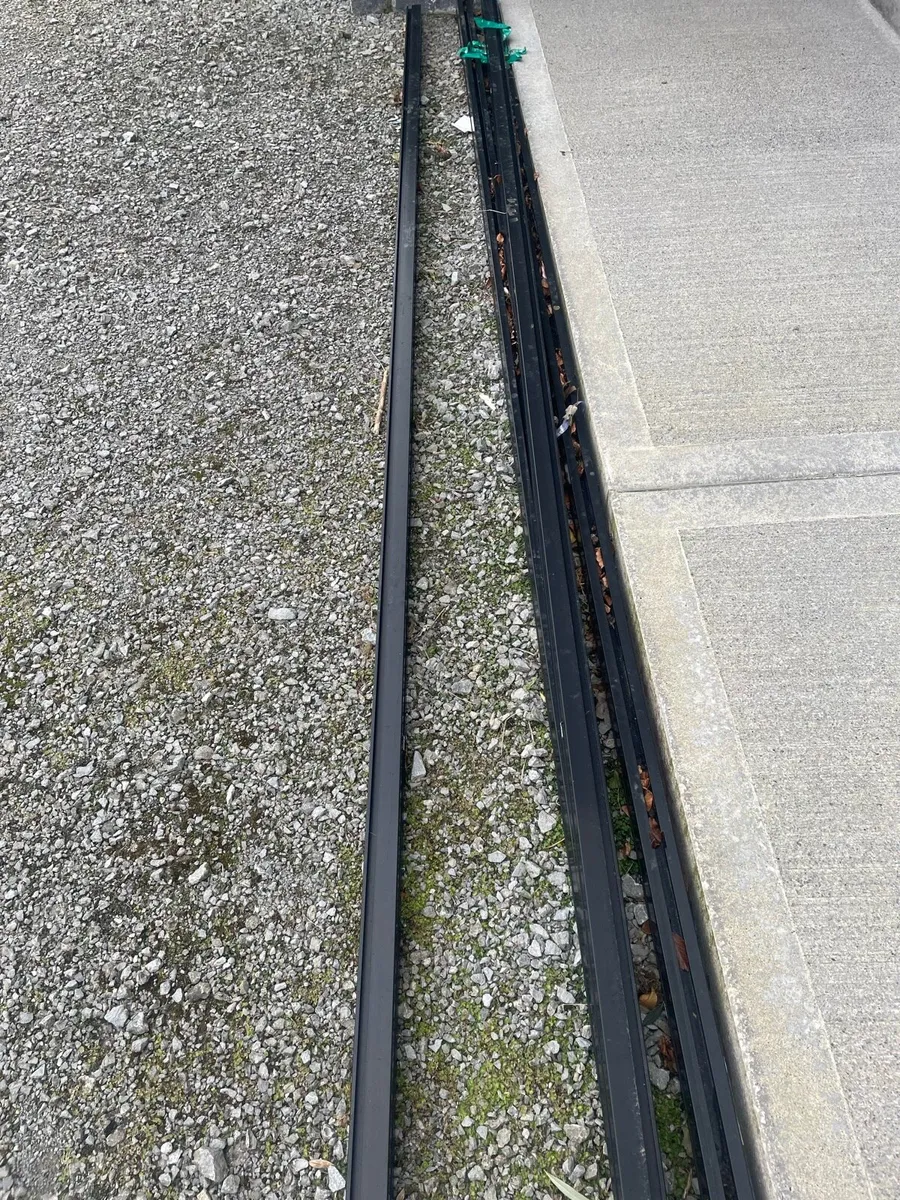 Solar panels and rails - Image 4