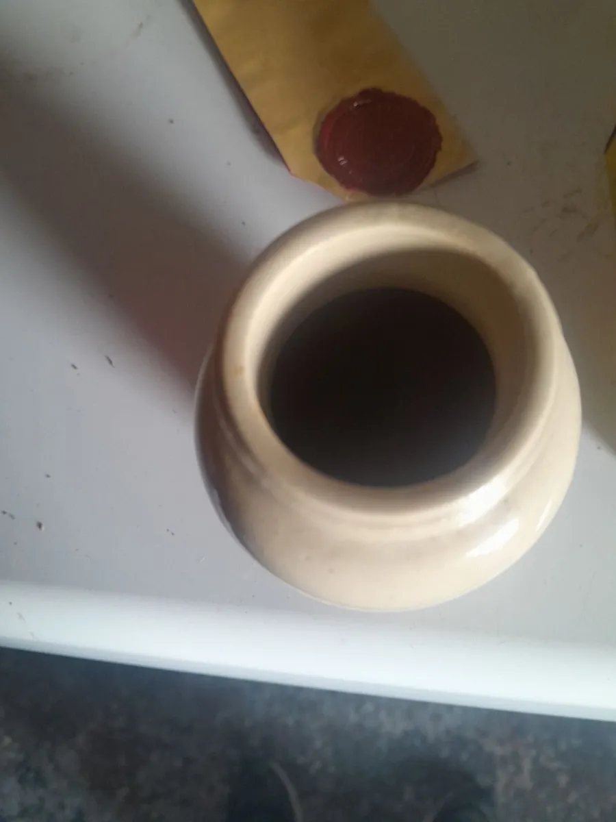 Vintage virol stoneware pot - Image 2
