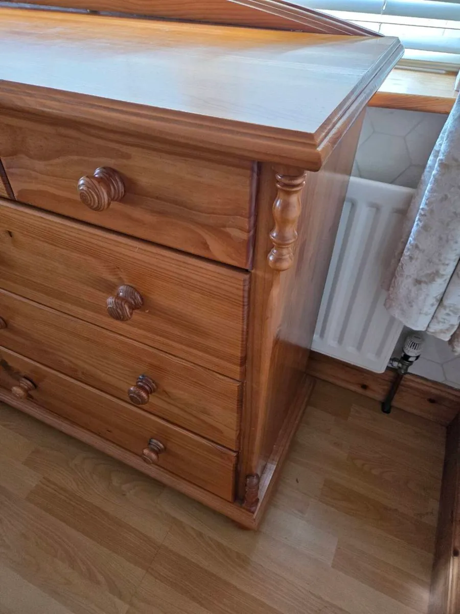 Chest of Drawers - Image 4