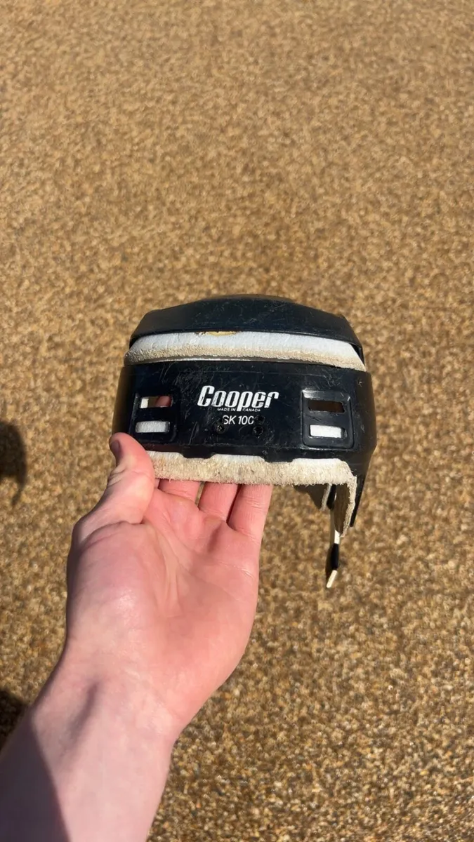 Cooper helmet - Image 1