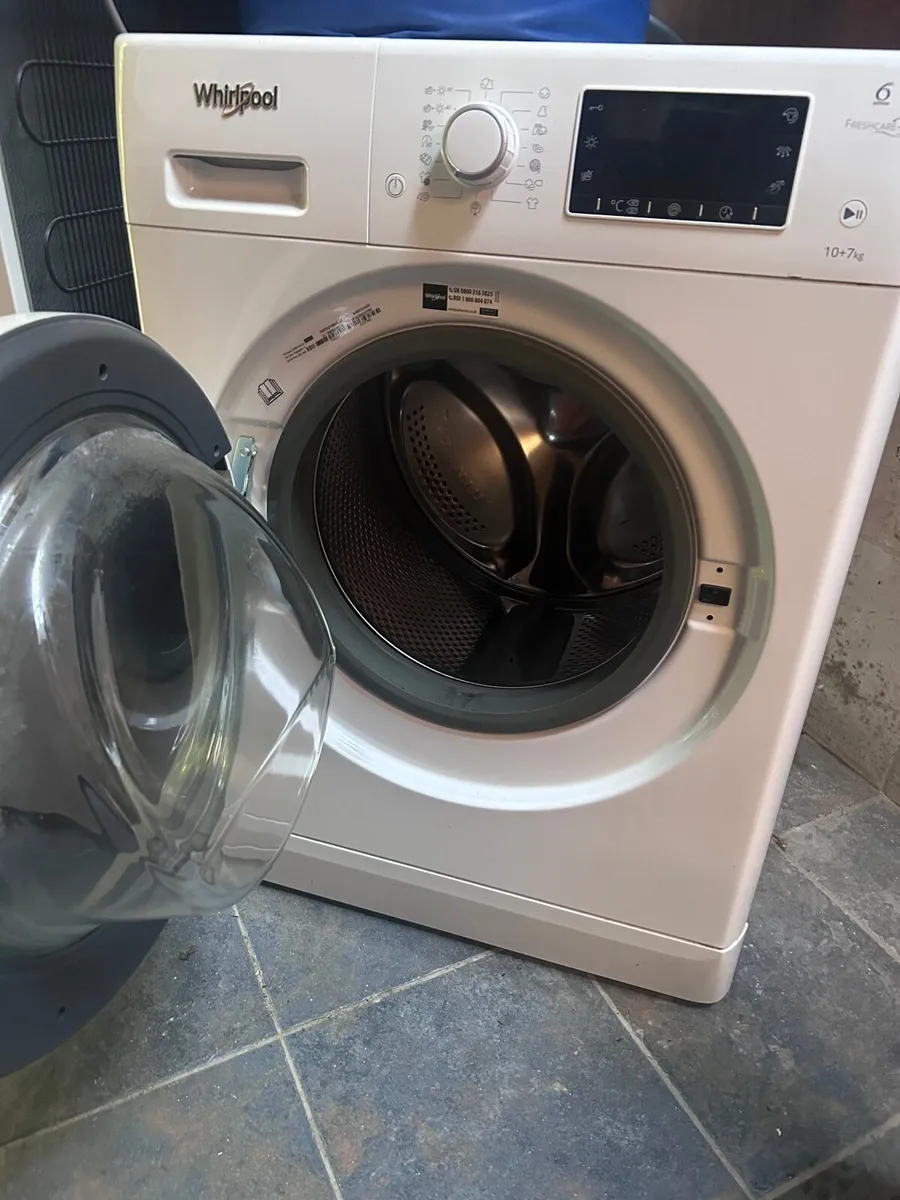 Whirlpool washing machine and dryer - Image 4