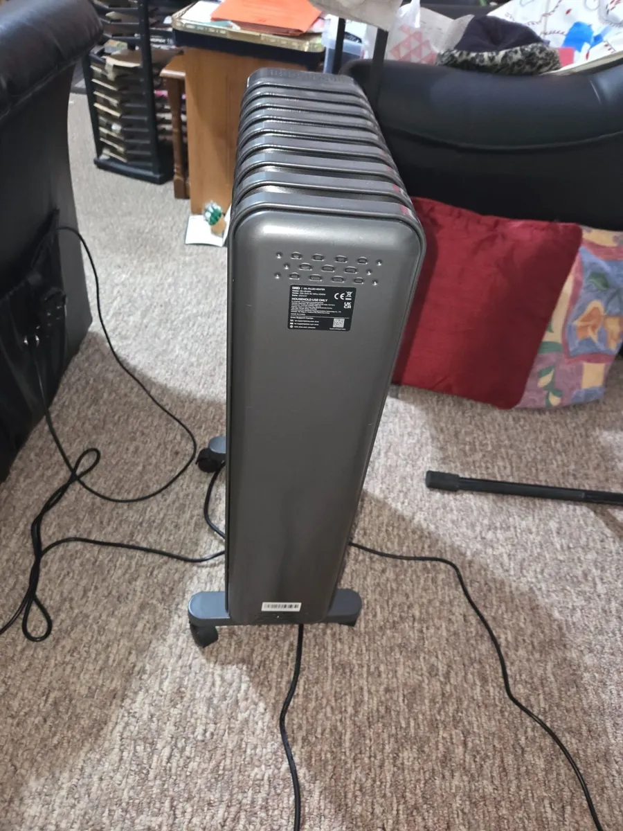 Dreo Electric Oil-Filled Radiator Heater - Image 3