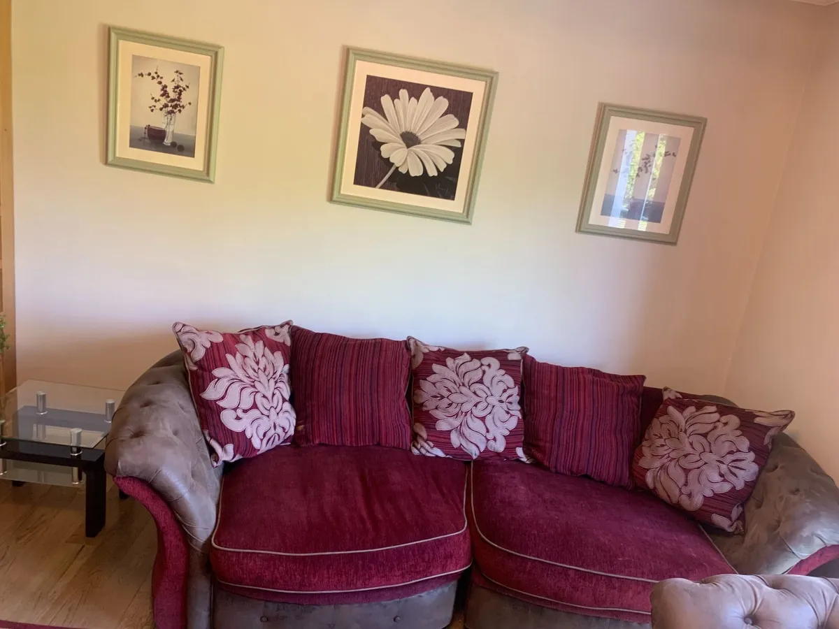 Suite of furniture - Image 3