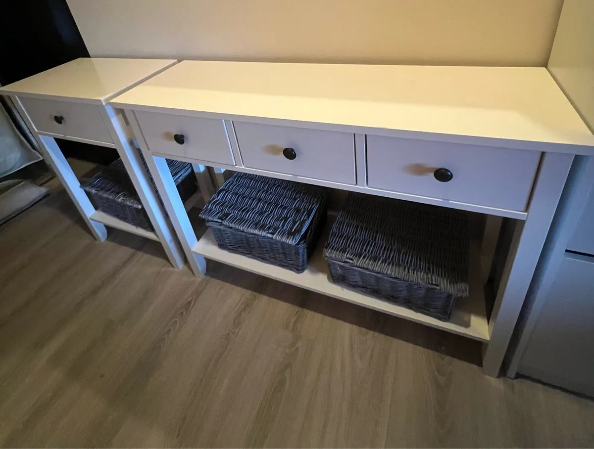 White console tables - Image 2