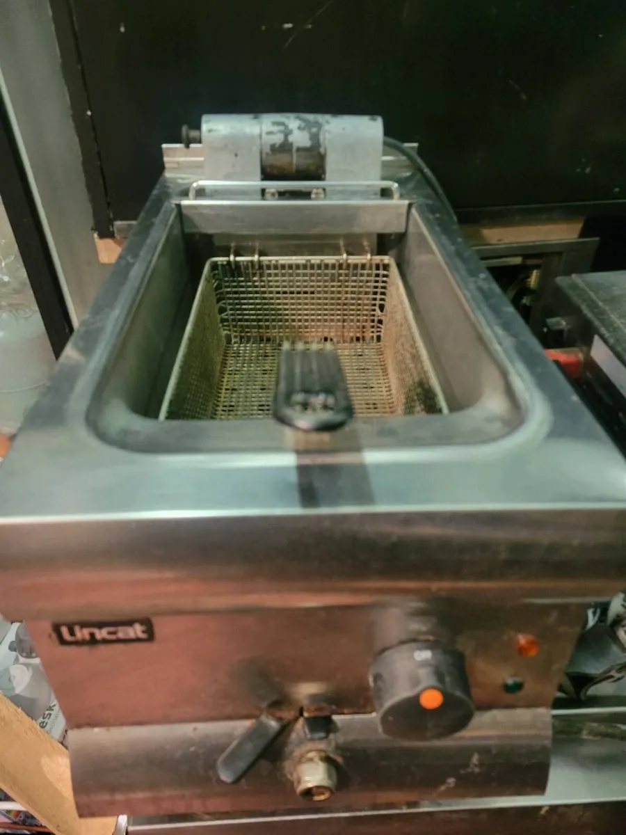 Fryer Electric Counter Top LINCAT - Image 2
