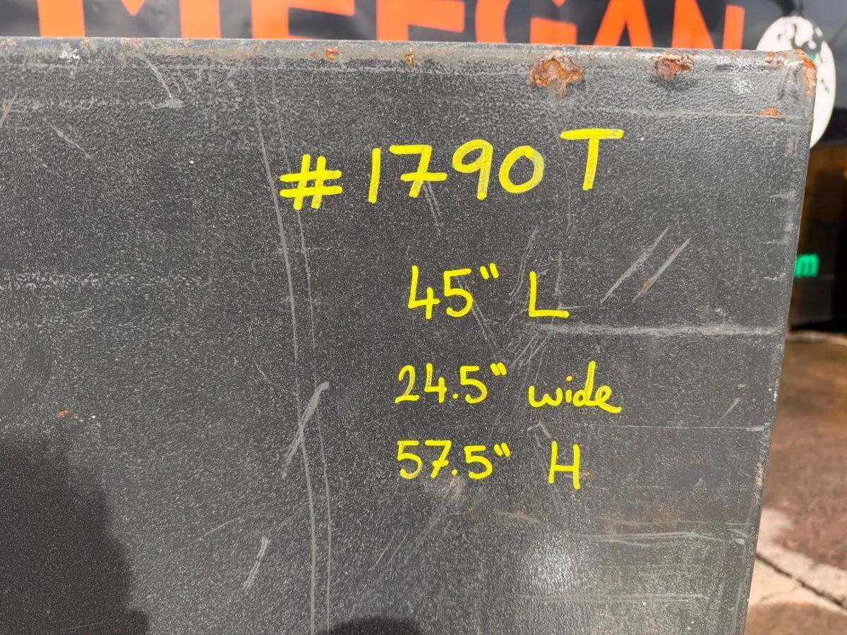 ARMORGARD , lock box , tool store , job box ....17 - Image 3