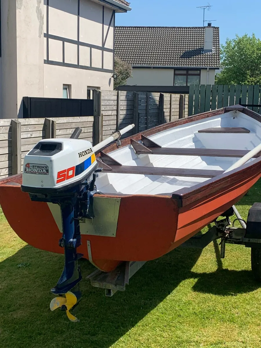 15FT Lake Boat - Image 4