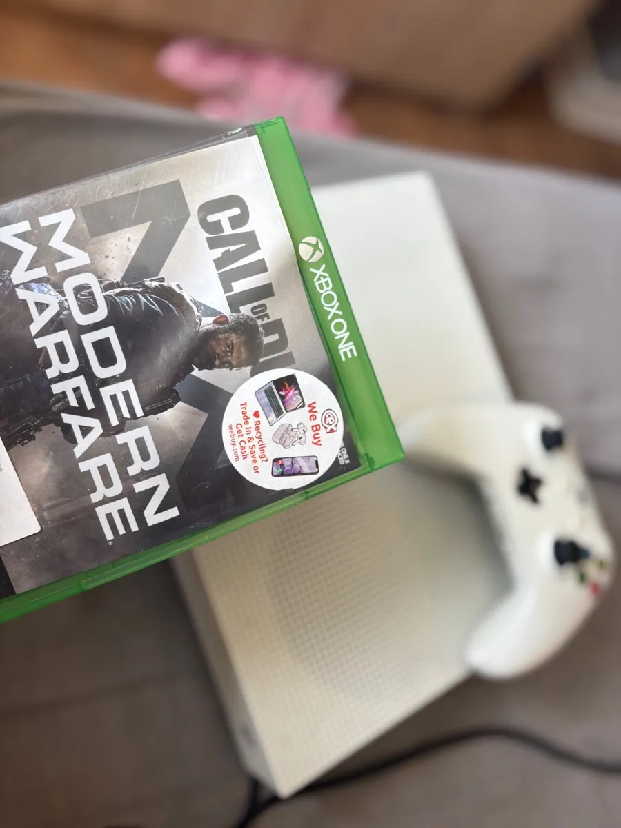 PlayStation and Xbox - Image 2